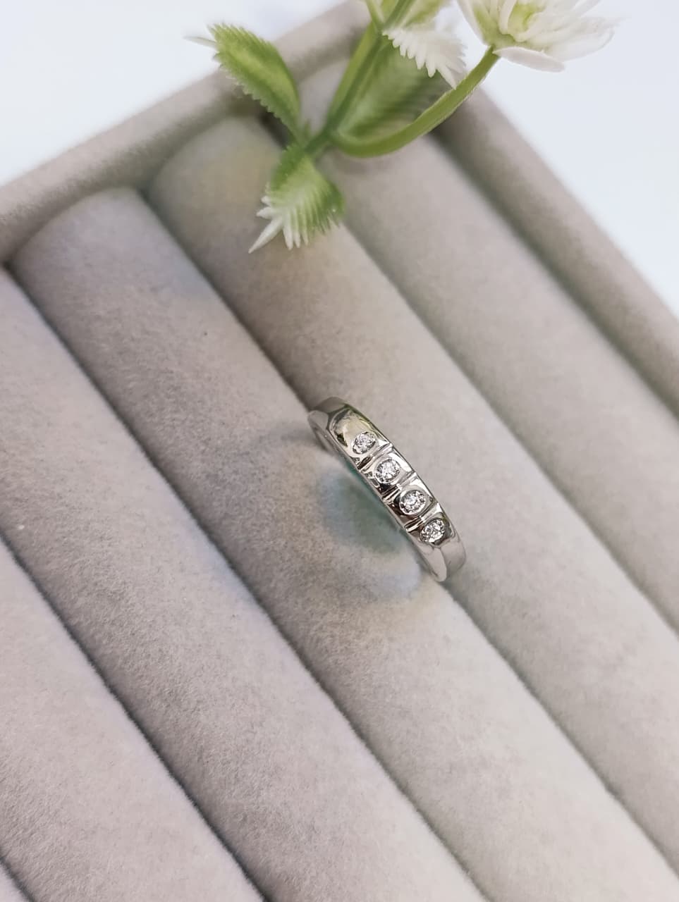 ANILLO PIEDRAS T8
