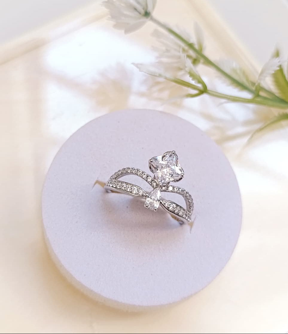 ANILLO ROMBO Y CIRCONIAS T7 Y T9