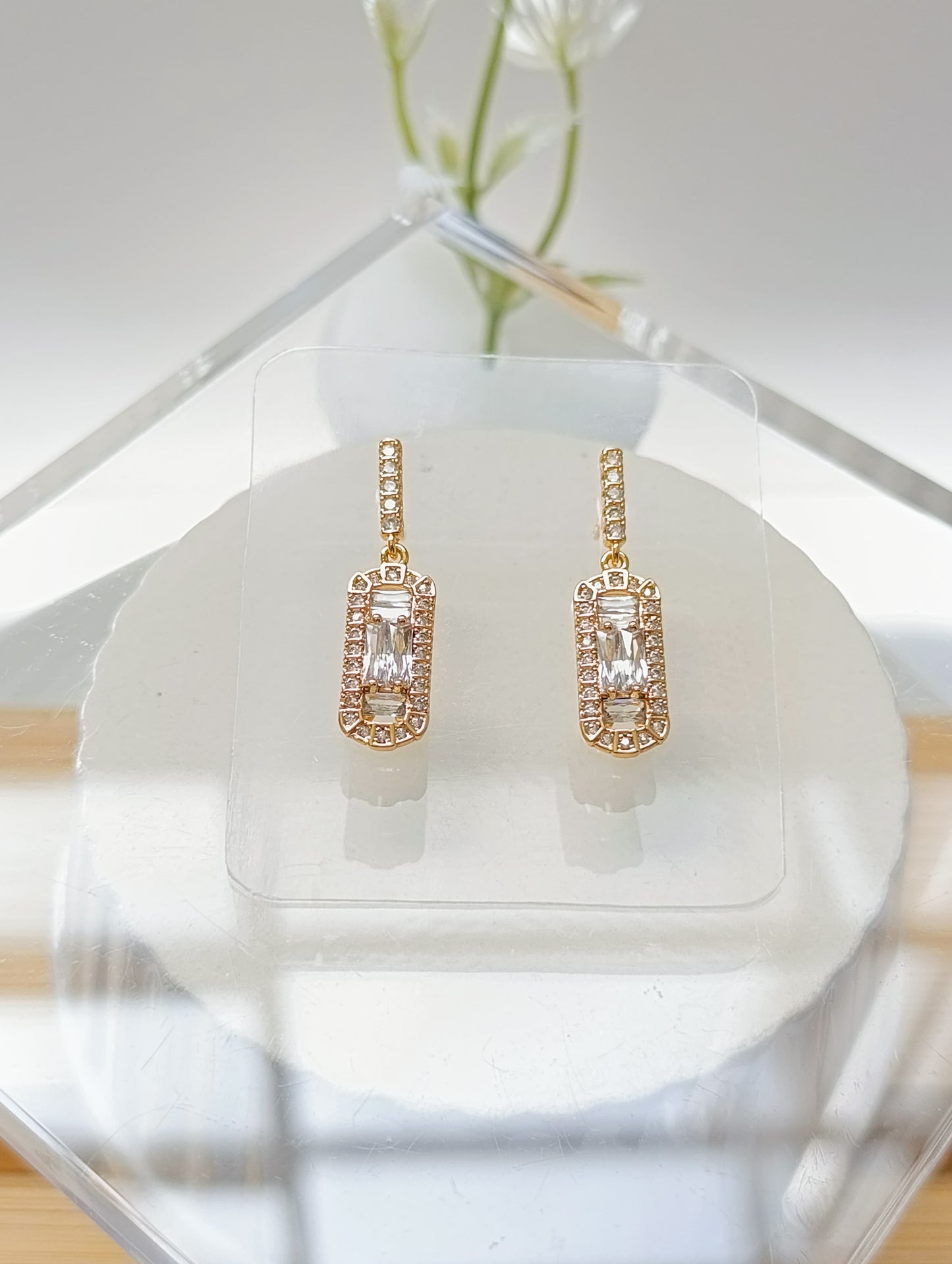 ARETES PIEDRAS CON CIRCONIAS