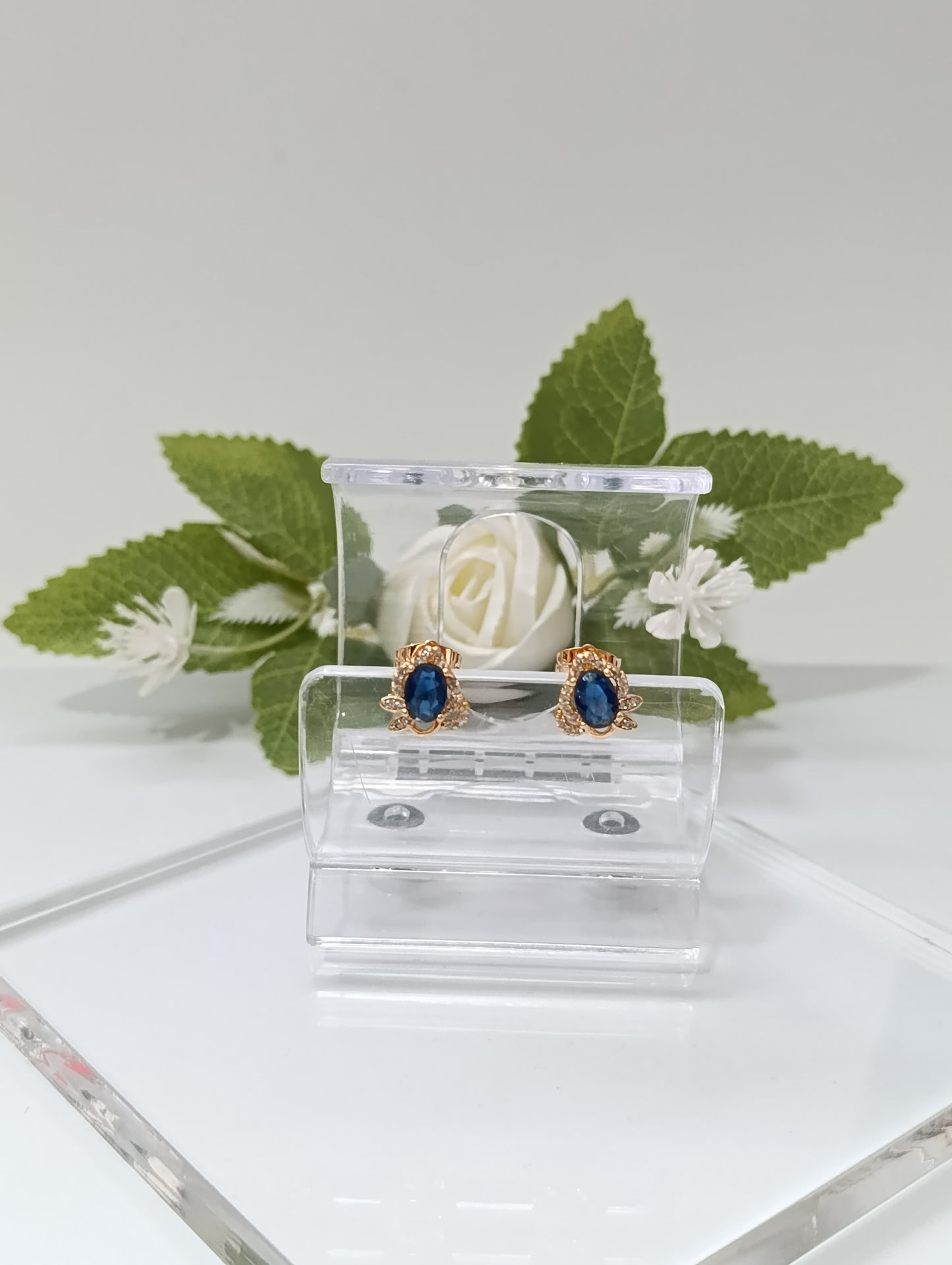 ARETES CON CIRCONIAS PIEDRA AZUL
