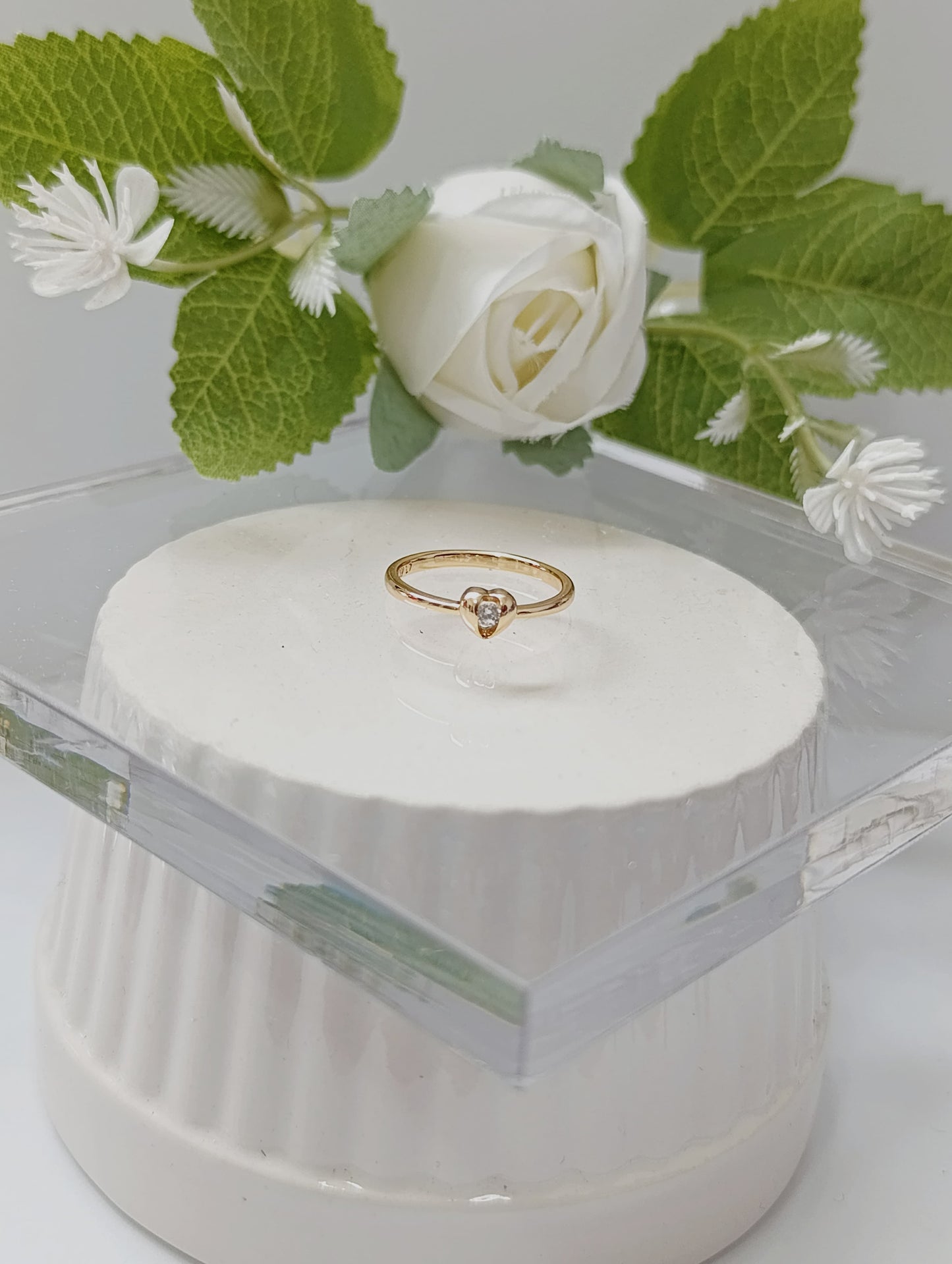 ANILLO CORAZÓN CON PIEDRA T7