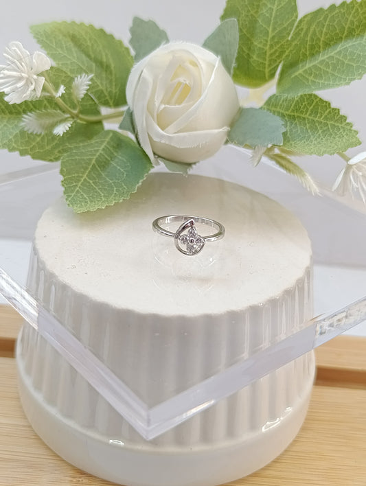 ANILLO FLOR EN GOTA T6
