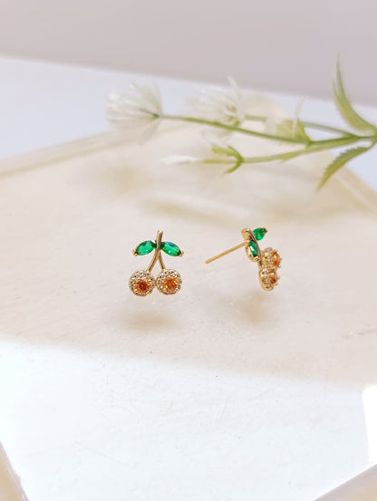 ARETES DE CEREZA CON PIEDRAS