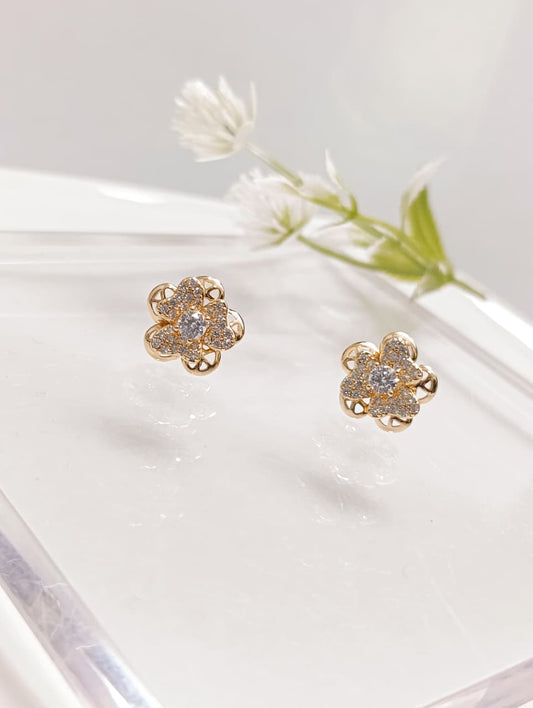 ARETES FLORES CON CIRCONIAS