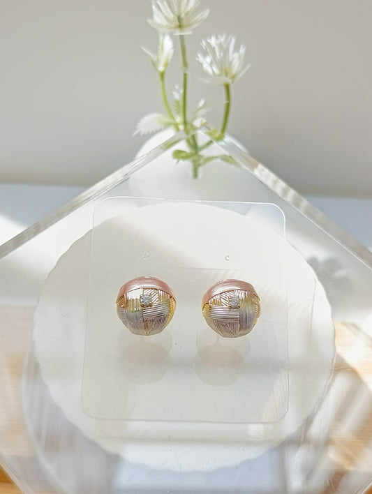 ARETES TRES OROS CON CIRCONIA