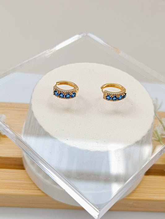 ARGOLLA PIEDRAS AZULES CON CIRCONIAS