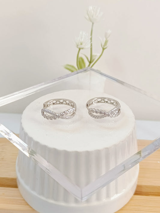 ARGOLLAS INFINITO CON CIRCONIAS