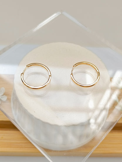 ARGOLLAS LISAS DORADAS