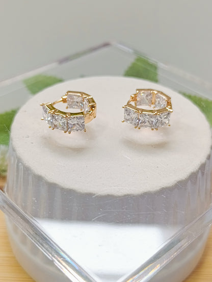 ARGOLLAS PIEDRAS CUADRADAS