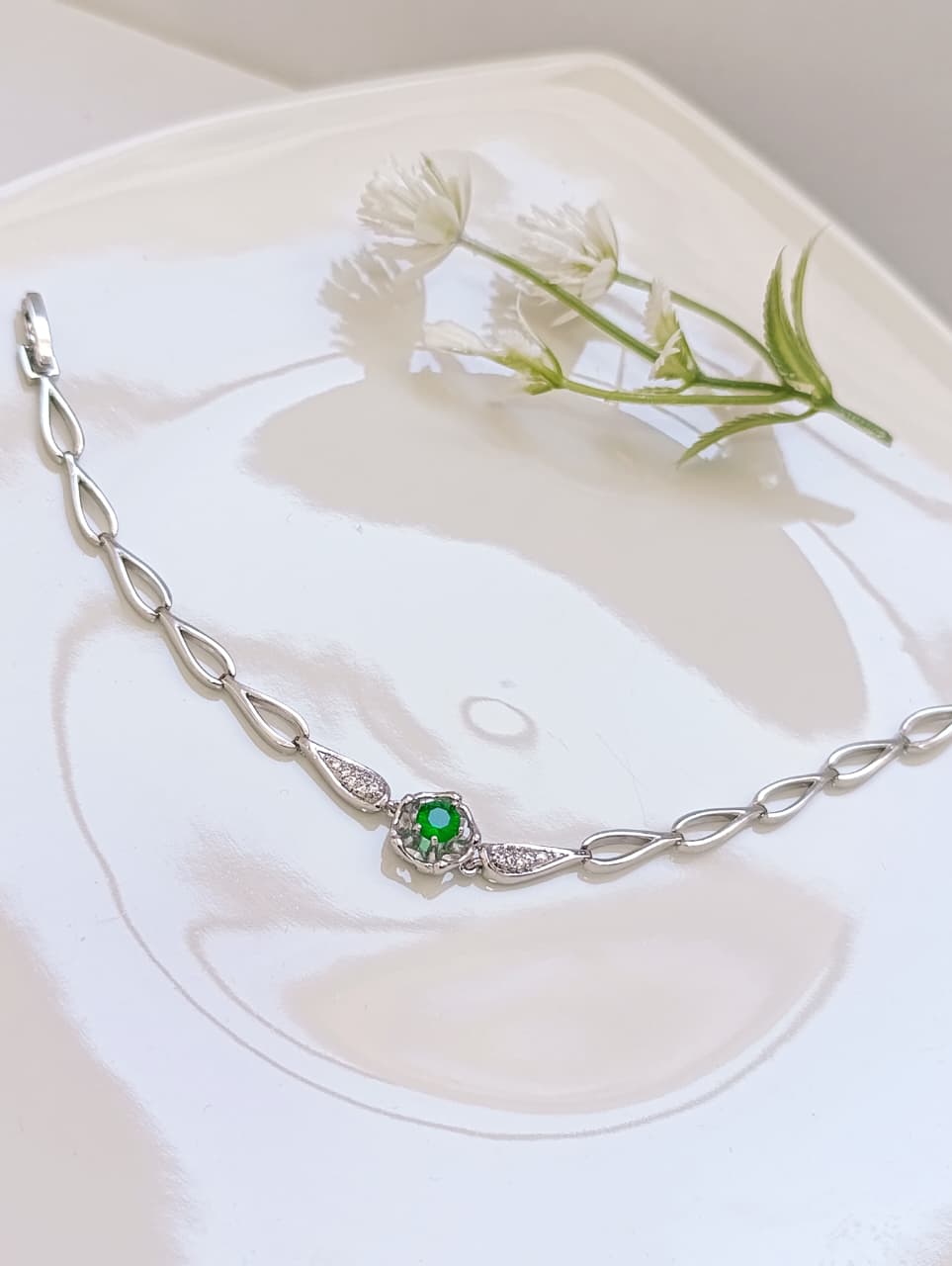 PULSERA PLATEADA PIEDRA VERDE