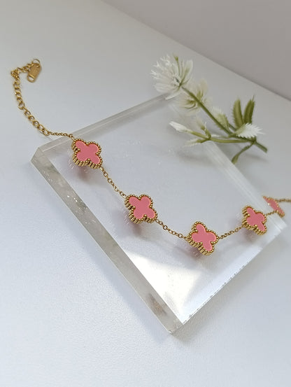 PULSERA DORADA TRÉBOLES ROSAS